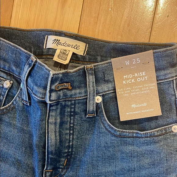 NWT Madewell Kick-out crop jeans size 25 - Picture 2 of 6